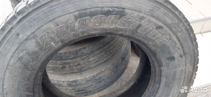 Bridgestone M729 285/70 R19