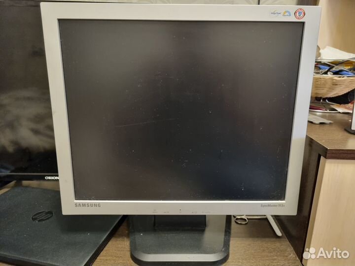 Монитор samsung 913v