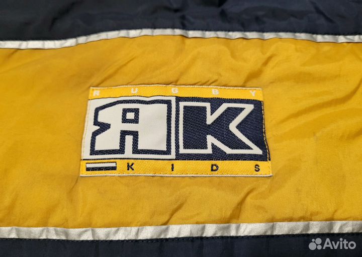 Жилет спортивный