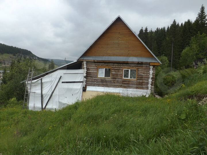 Дом 191 м² на участке 18,1 сот.