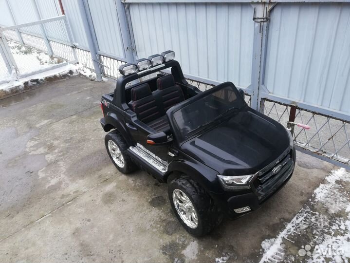 Детский электромобиль Ford Ranger 4x4 F650