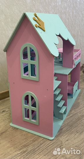 Кукольный домик