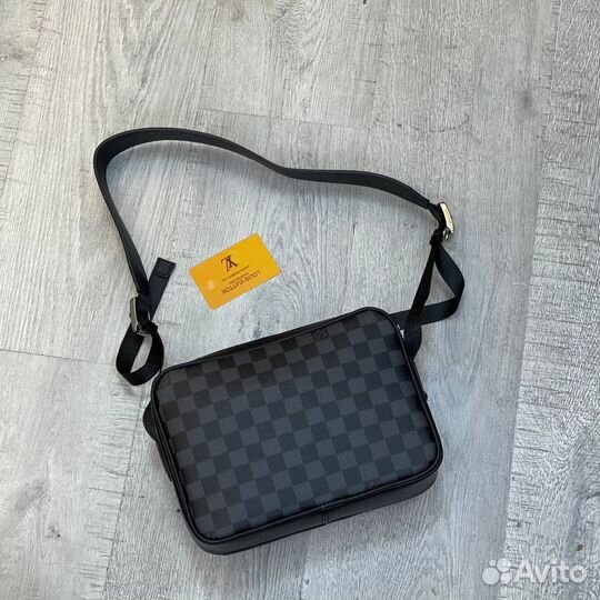 Мужская сумка LV