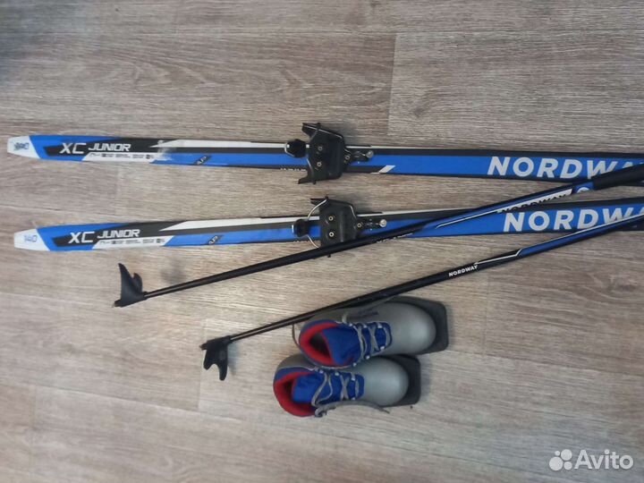 Беговые лыжи