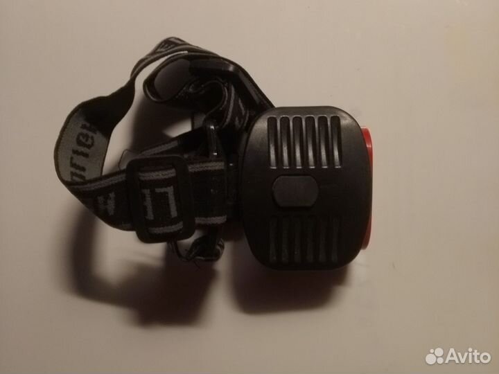 Налобный фонарь