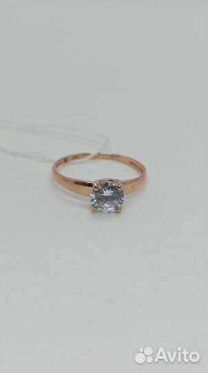 Золотое кольцо с камнем 16,5р