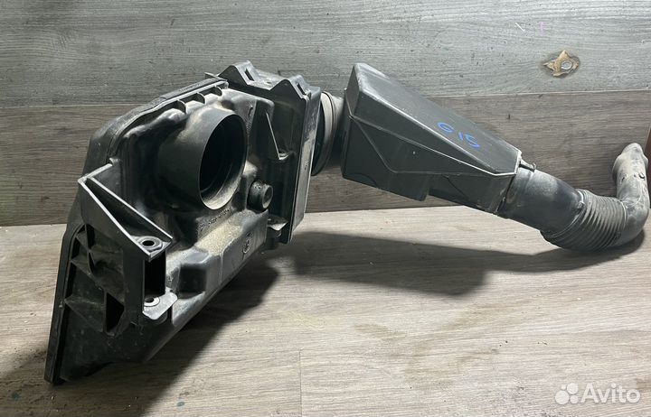 Корпус воздушного фильтра Ниссан Альмера G15