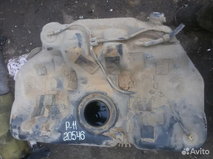 Бензобак Nissan Primera P12 P11 P10