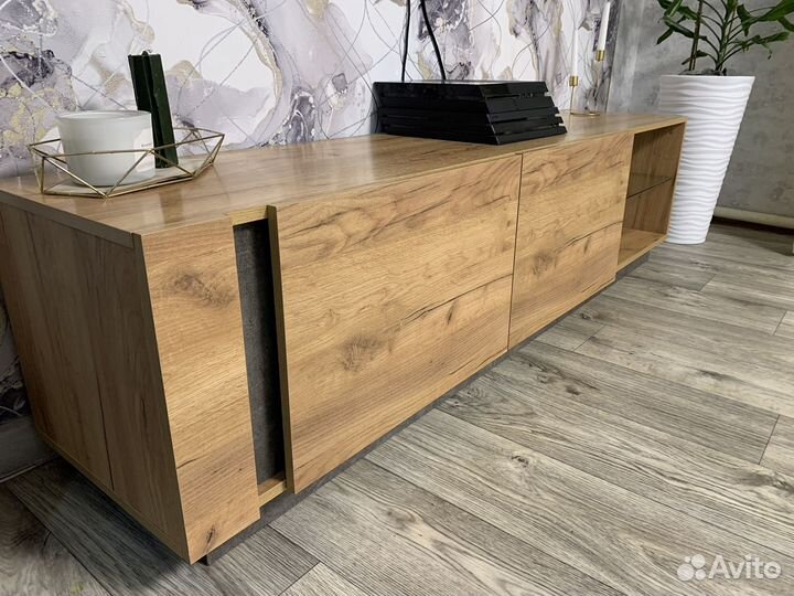 Тумба под телевизор