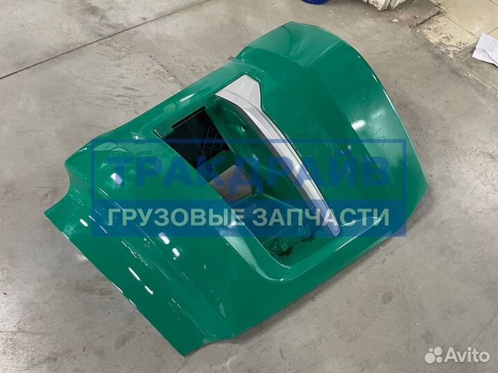Левая облицовка фары Камаз 54901 зеленая