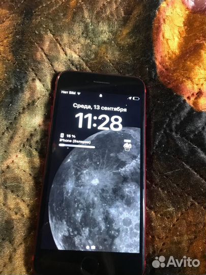 Телефон iPhone se 2020
