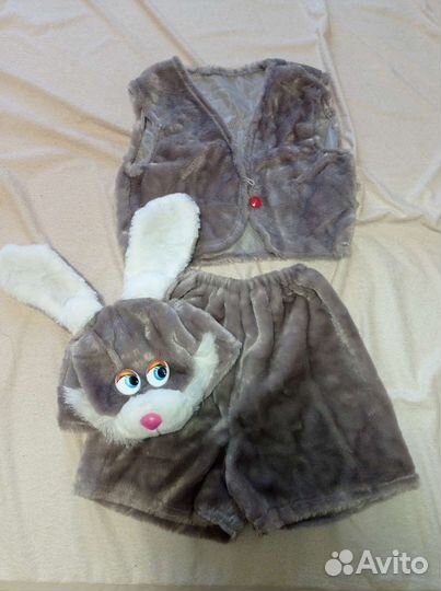 Новогодний костюм для мальчика Зайчик