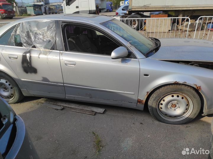 Audi A4 b6 3.0 АКПП 2001 4wd quatro на запчасти