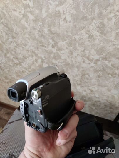 Видеокамера sony handycam