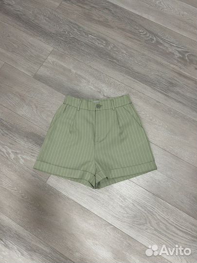 Шорты женские летние зеленые