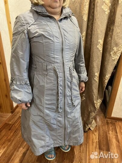 Плащ женский