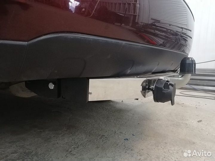 Фаркоп Lexus RX 2003 - 2009 нерж. накладка