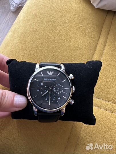 Часы emporio armani