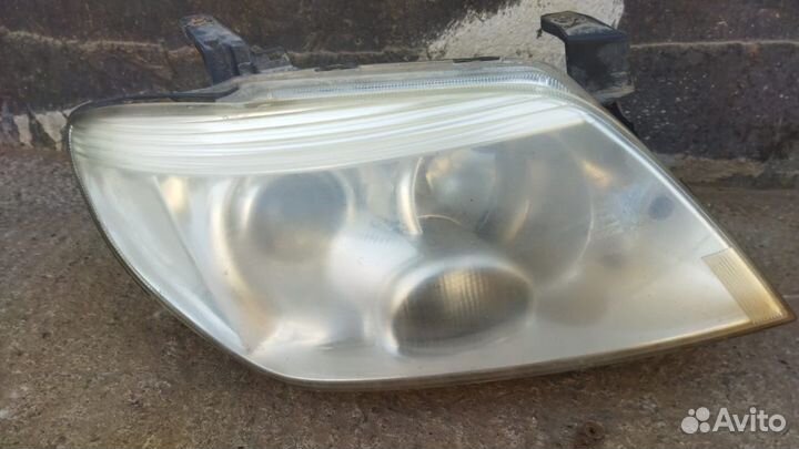 Фара правая Mitsubishi Outlander CU