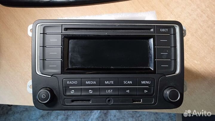 Магнитола RCN 320