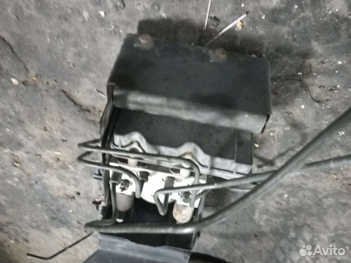 Isuzu nqr 75 блок abs