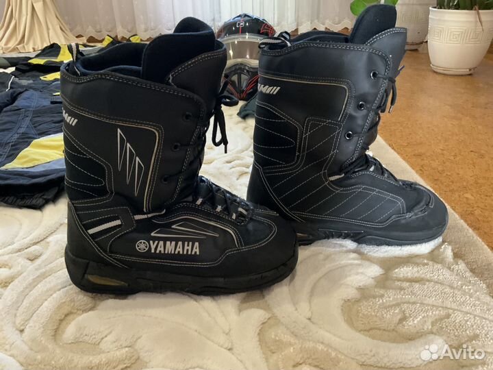 Ботинки для снегохода или рыбалки