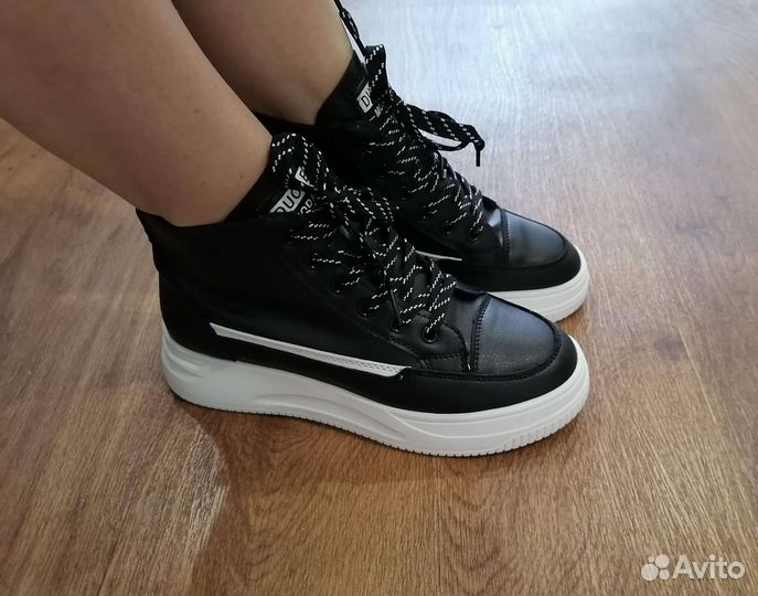 Новые весна Р 37