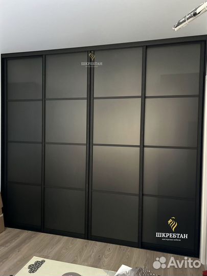 Межкомнатная перегородка из стекла