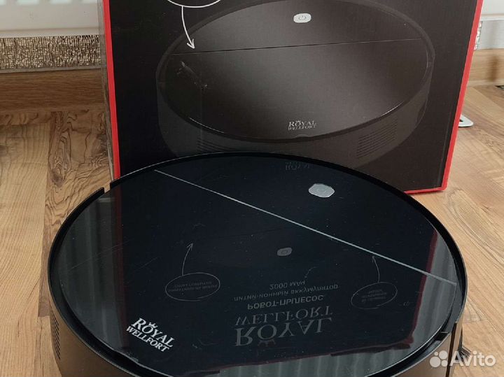 Робот пылесос royal