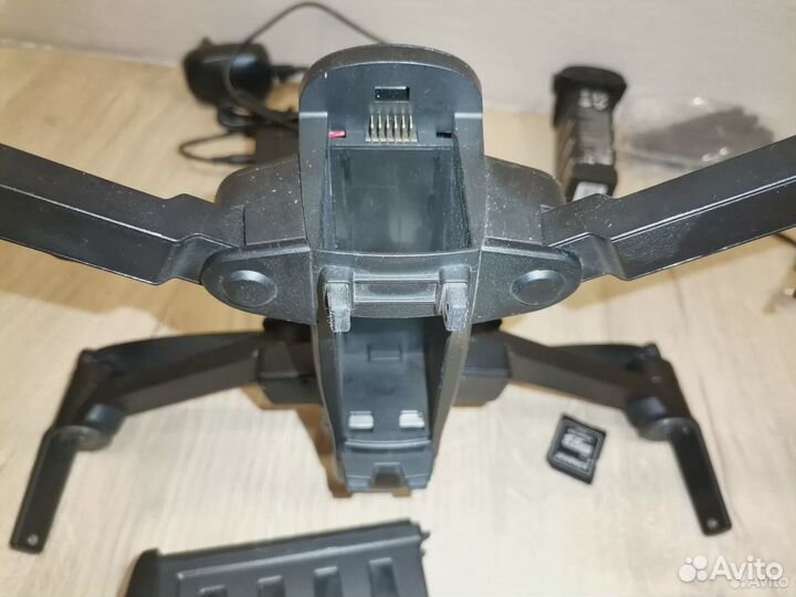 Квадрокоптер hubsan zino pro (full HD \ 4 км)