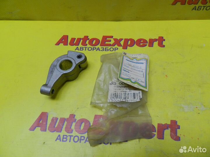 Рокер клапана 4D56