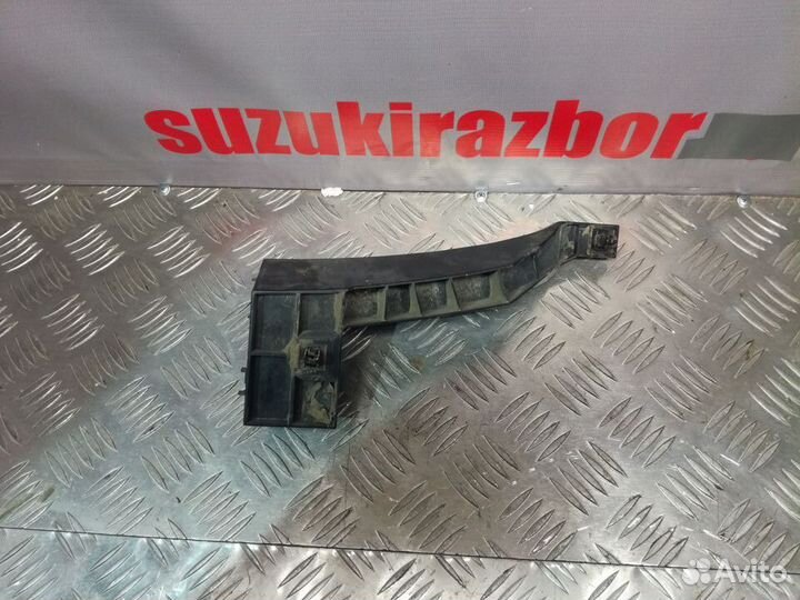 Кронштейн заднего бампера Suzuki Grand Vitara06-15