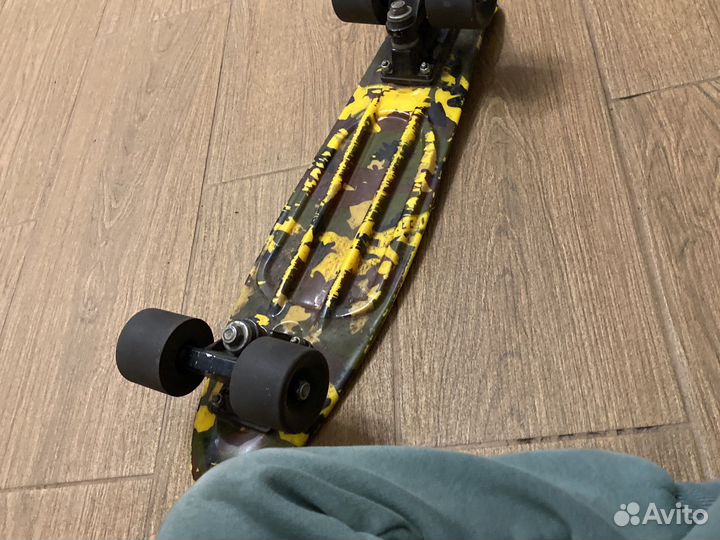 Скейтборд зелёно-жёлтый