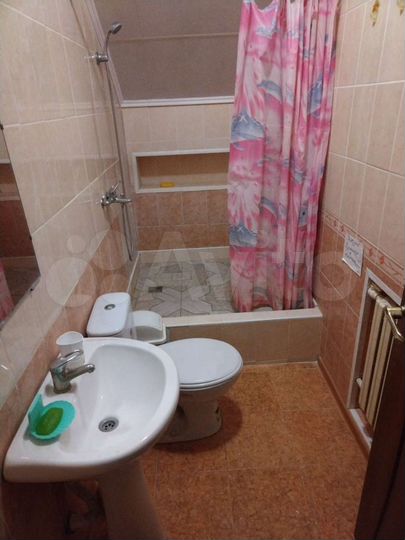 Комната 15 м² в 1-к., 1/2 эт.