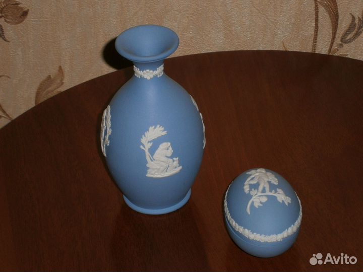 Треугольная шкатулка на ножках Лиможский фарфор