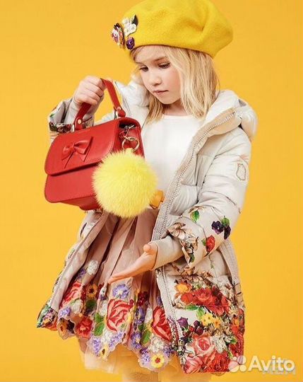 Берет Monnalisa серия Белоснежка и гномы