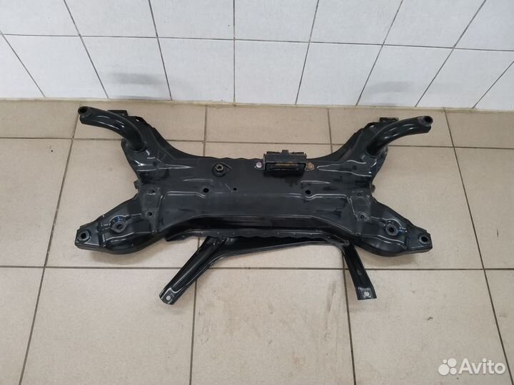 Передний подрамник Mitsubishi Outlander 3 GF