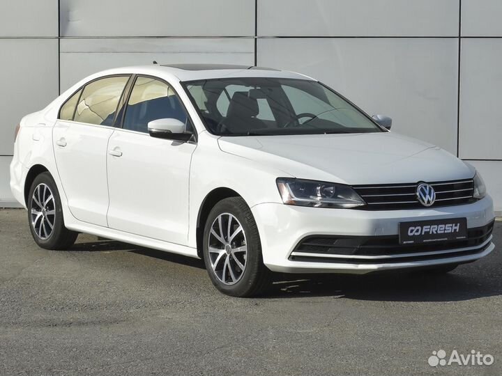 Volkswagen Jetta, 2016