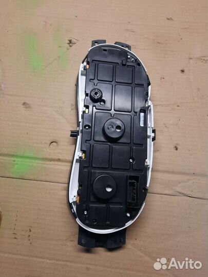 Щиток приборов renault logan, duster, sandero