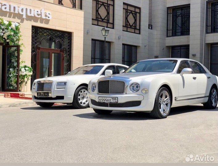 Прокат автомобили на свадьбу