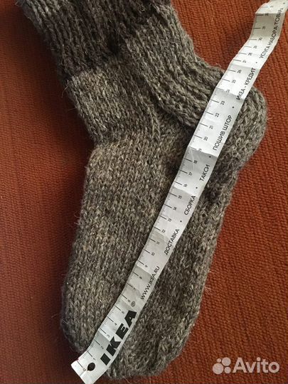 Вяжу носки из пряжи