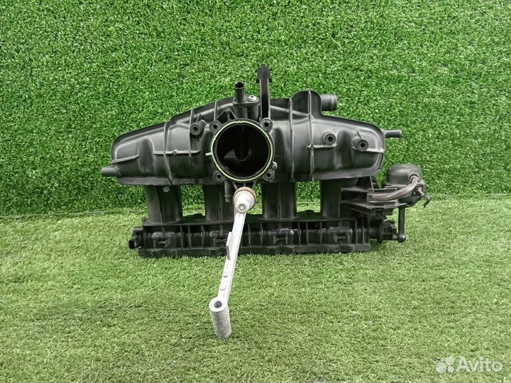 Впускной коллектор 06J133185BT Volkswagen Tiguan