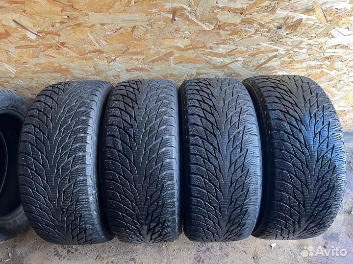 Nokian Tyres Hakkapeliitta R2 245/45 R18 100R