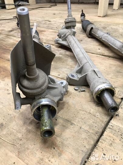 Рейка рулевая Nissan Juke