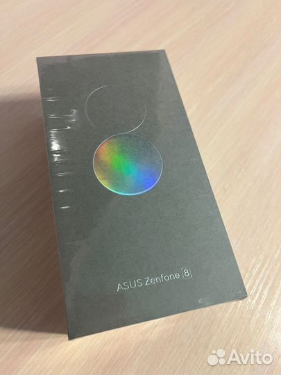 Asus Zenfone 8, 16/256 ГБ