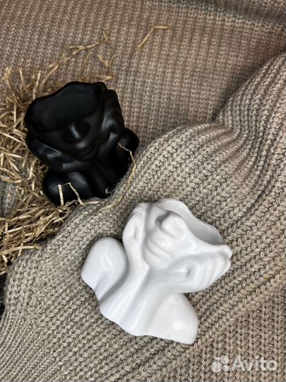 Ваза кашпо девочка