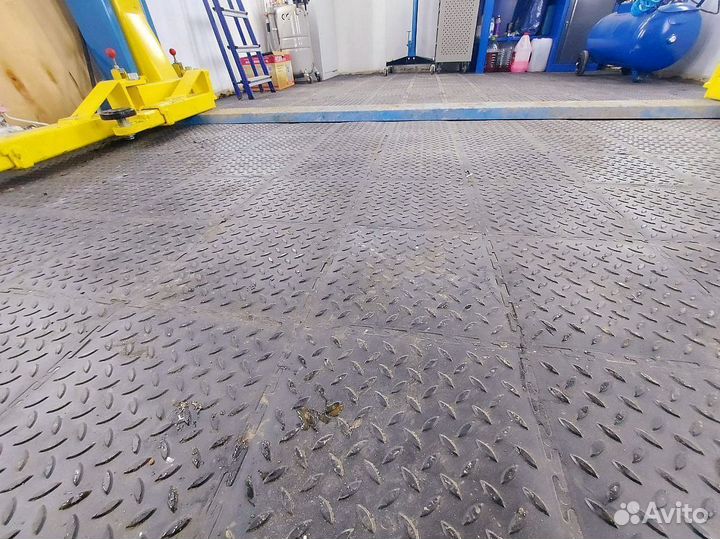 Плитка пвх для гаража