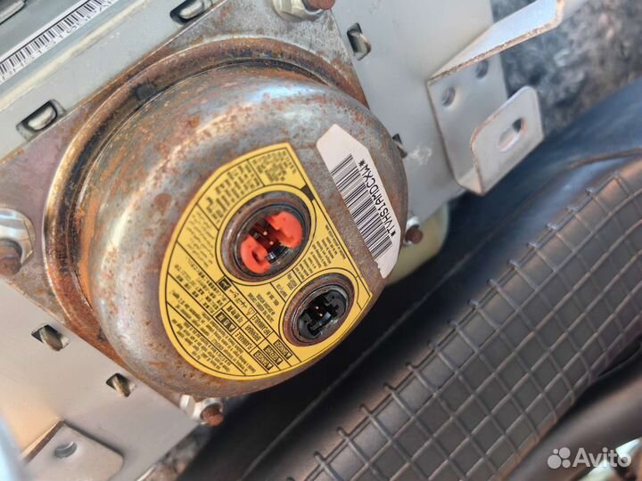 Торпедо на Toyota Camry XV30