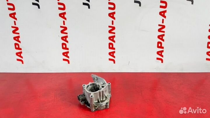 Вакуумный насос Audi A4 B8 1.8 tfsi cdhb 2009