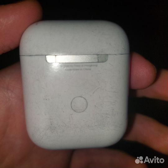 Беспроводные наушники apple airpods